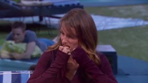 Becky tells the other houseguests about her injuries from the train accident #BB17
